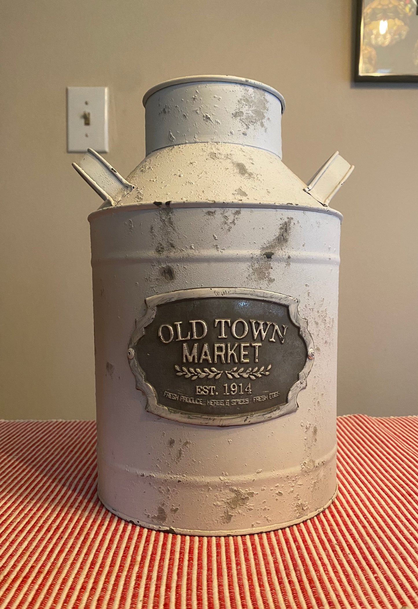 Farmhouse Rustic Old Town Market Milk Can Flower Vase Decorative Indoor/Outdoor Ideas