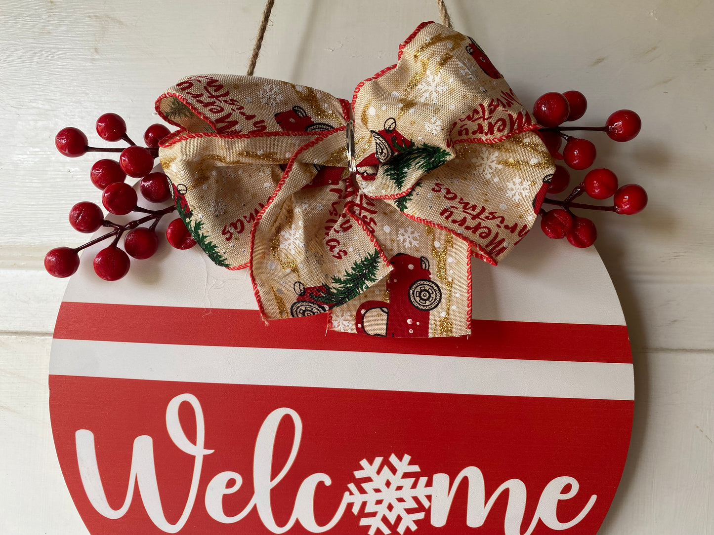 Christmas Welcome Door Sign Decorated 10"