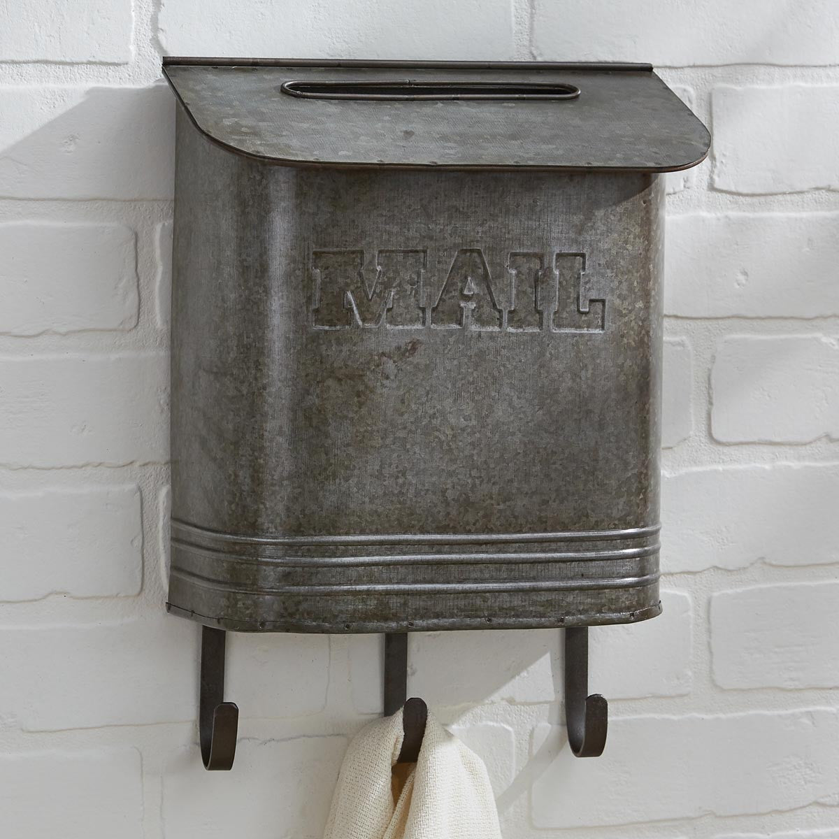Farmhouse Galvanized Mailbox with Hooks