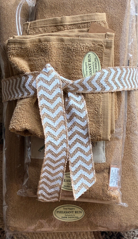 Gamekeeper Set 2 Terry Bath Towel, 2 Terry Hand Towel, 2 Washcloth