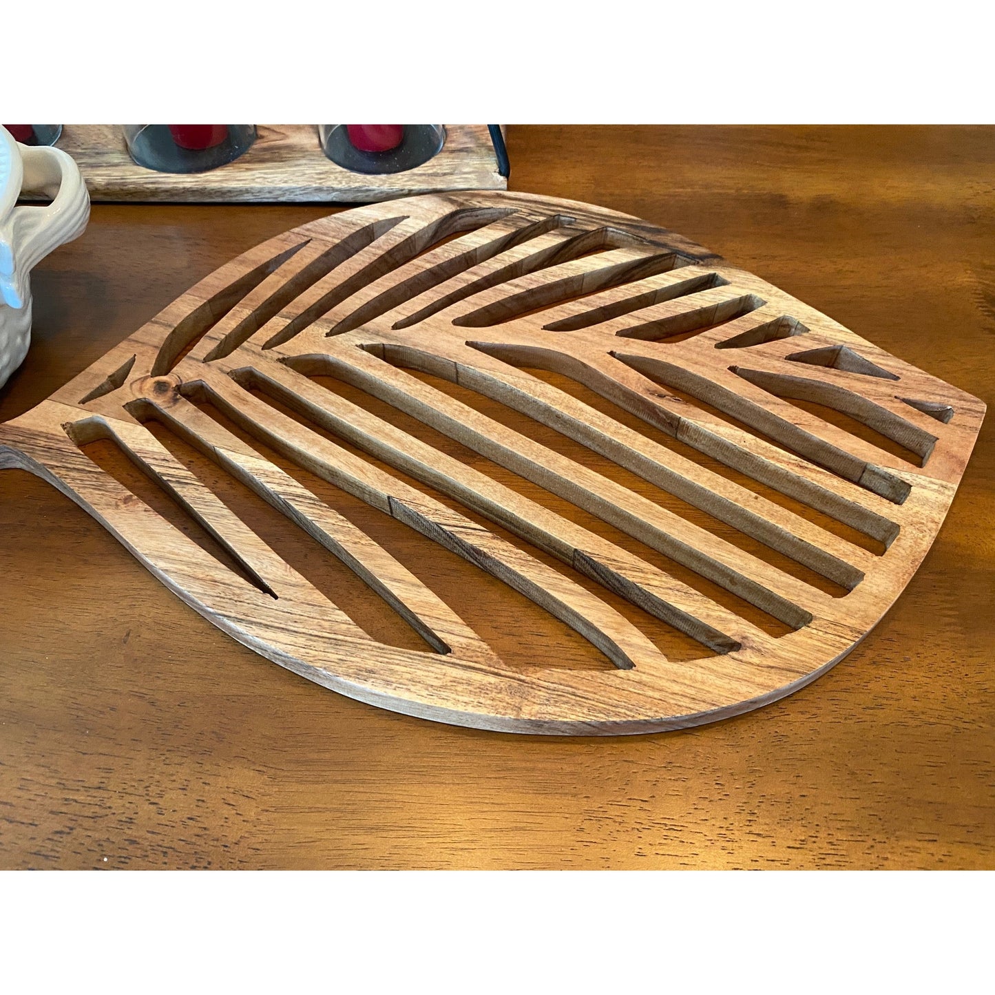 Park Designs Leaf Wood Charger Plate Elegant Design